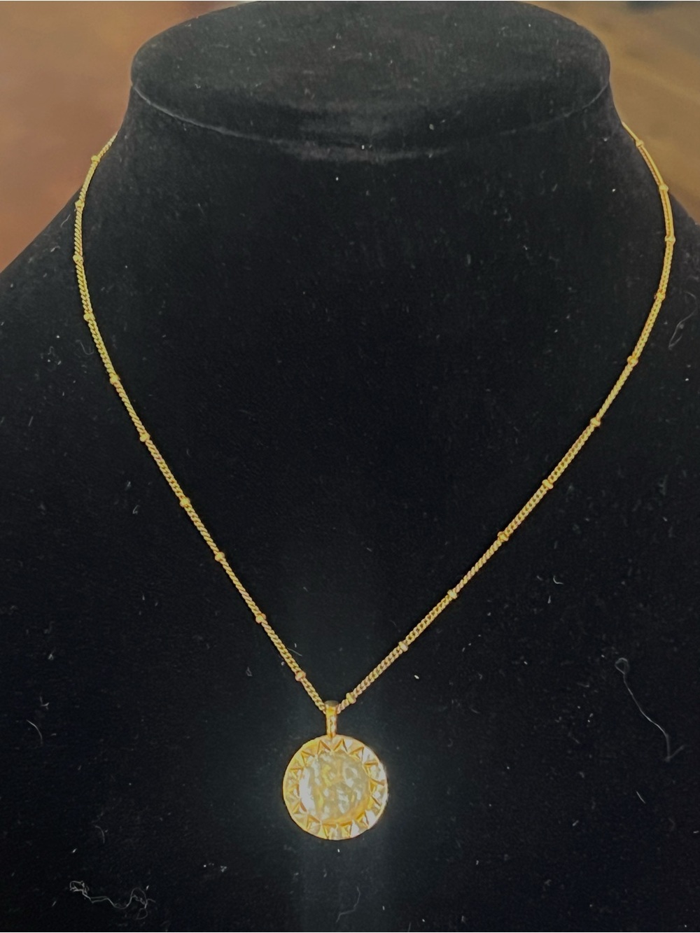 Gold Tone Pendant Necklace - Elegant Women's Jewelry